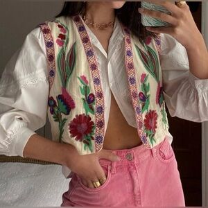 Vintage Women Embroidered Vest - Never worn